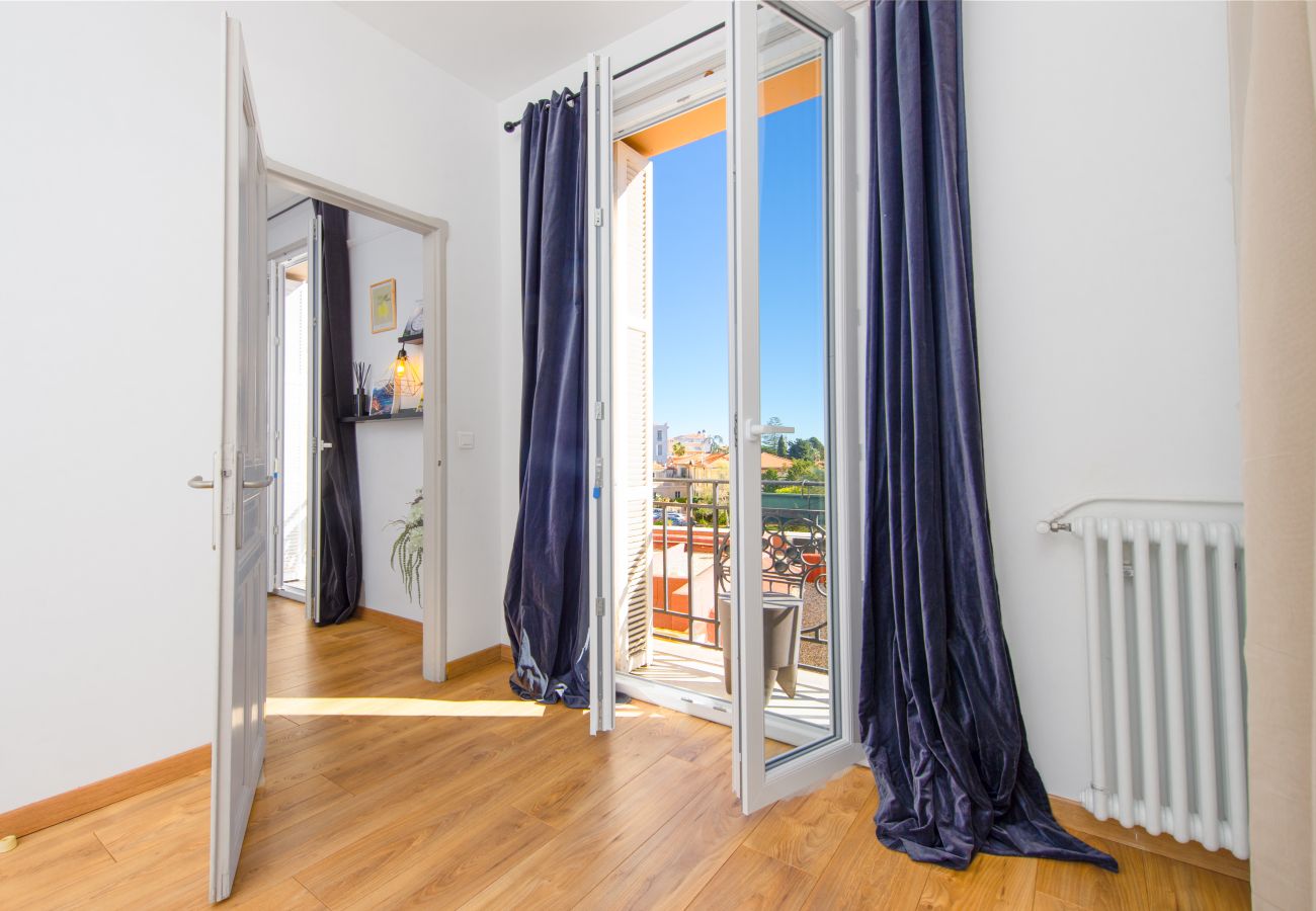Appartement à Menton - 65 - Rue du Louvre