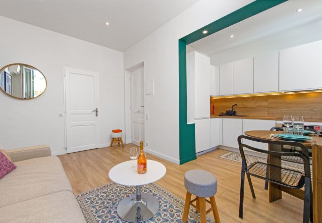 Appartement à Roquebrune-Cap-Martin - 105-Honoré Augier Appartement à Roquebrune-Cap-Martin - 105-Honoré Augier