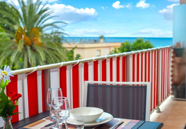 Appartement à Roquebrune-Cap-Martin - 58 - Jardin bord du mer Appartement à Roquebrune-Cap-Martin - 58 - Jardin bord du mer