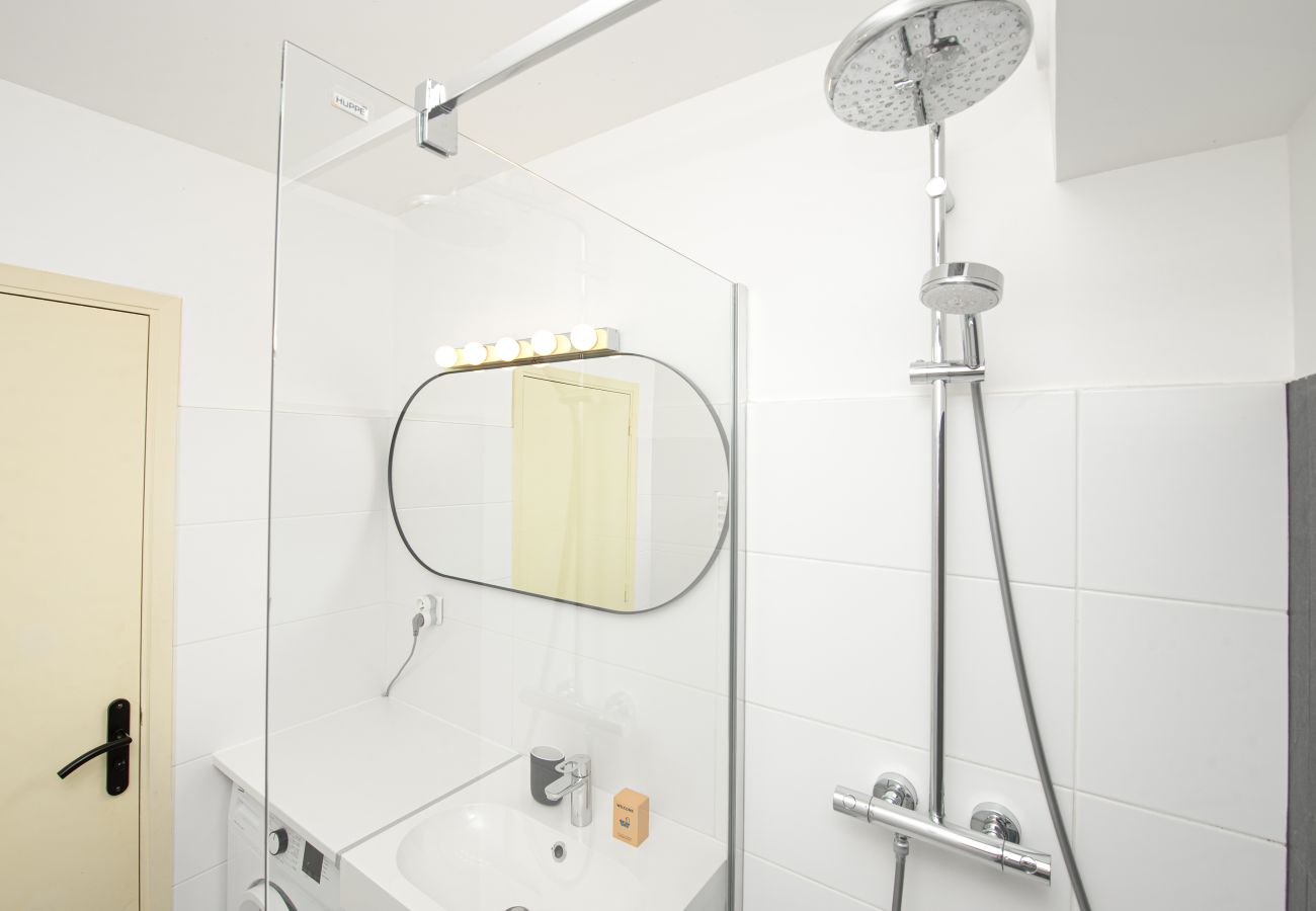 Appartement à Menton - 3 - Espace 2000 studio