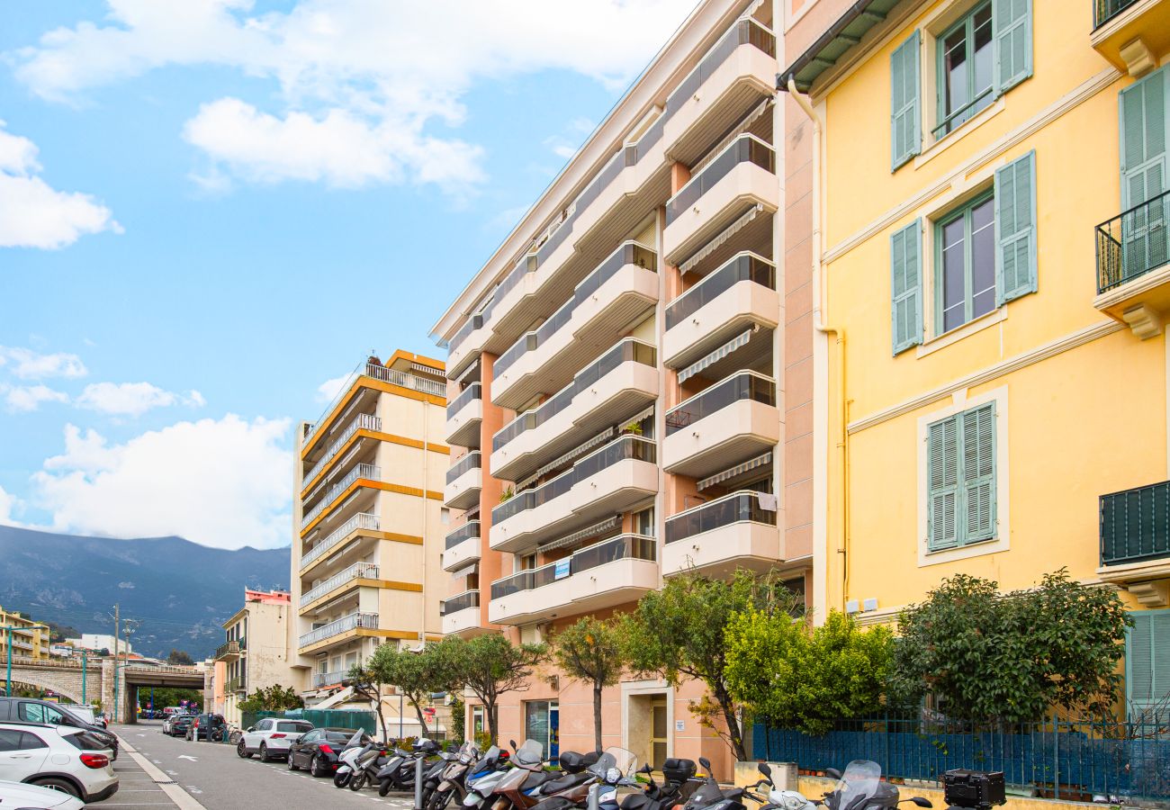 Appartement à Menton - 122-Le royal Monceau