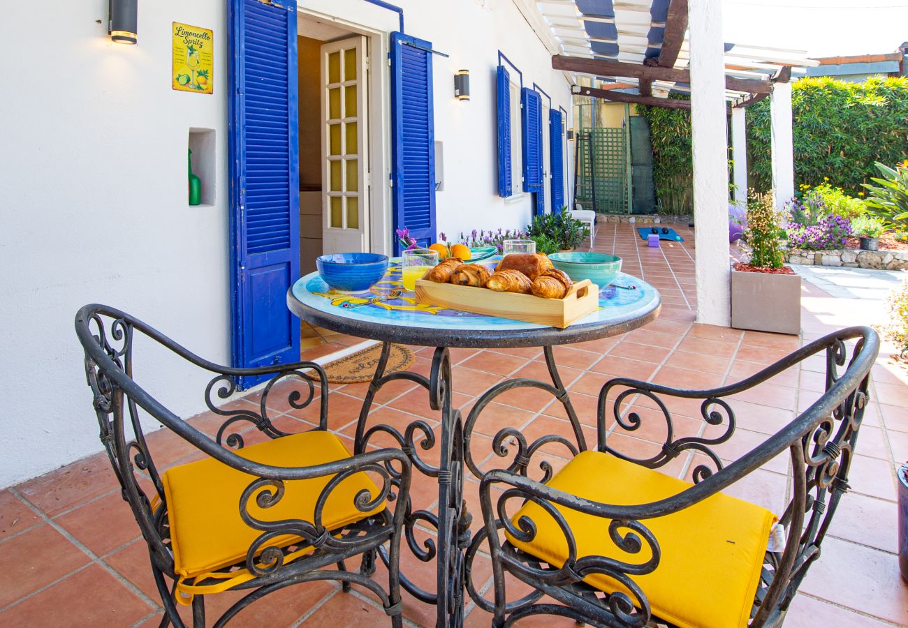 Maison à Menton - 135 - acacias 2