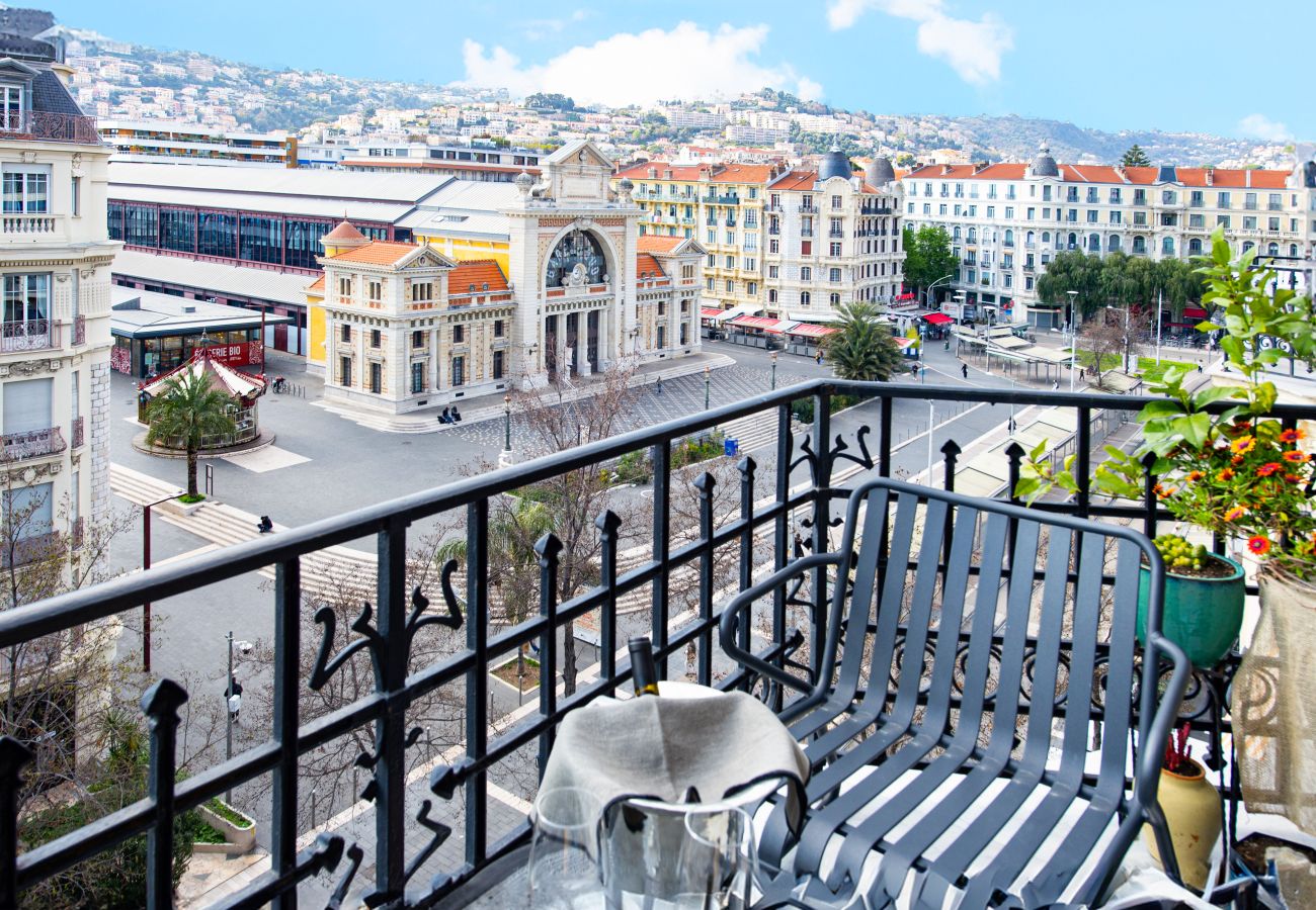 Appartement à Nice - 111- Malaussena Nice