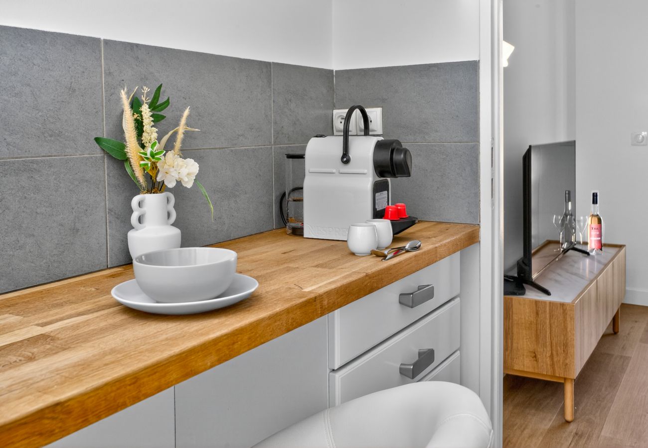 Studio à Menton - 112 - 71 Av Cernuschi