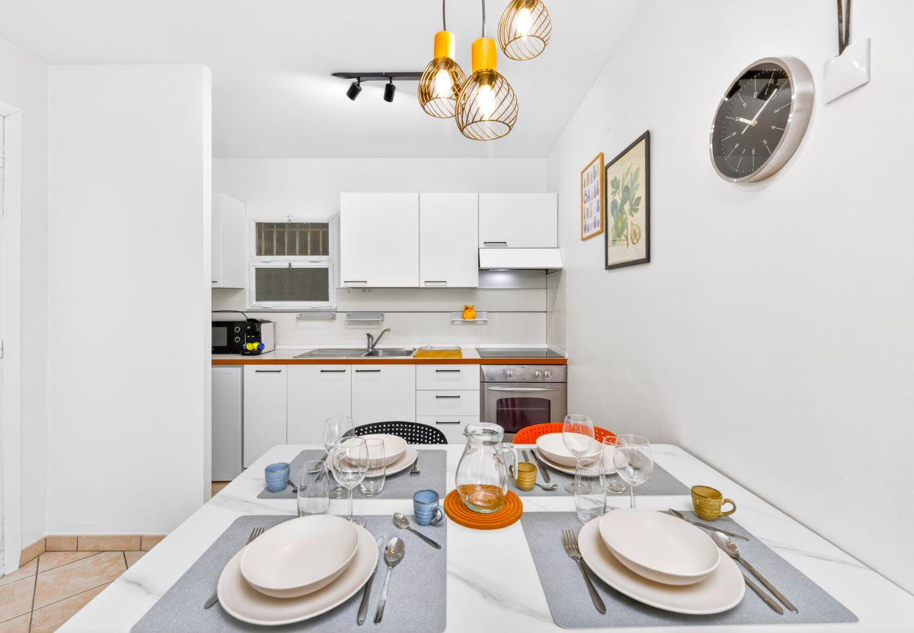 Appartement à Roquebrune-Cap-Martin - 131- montleon