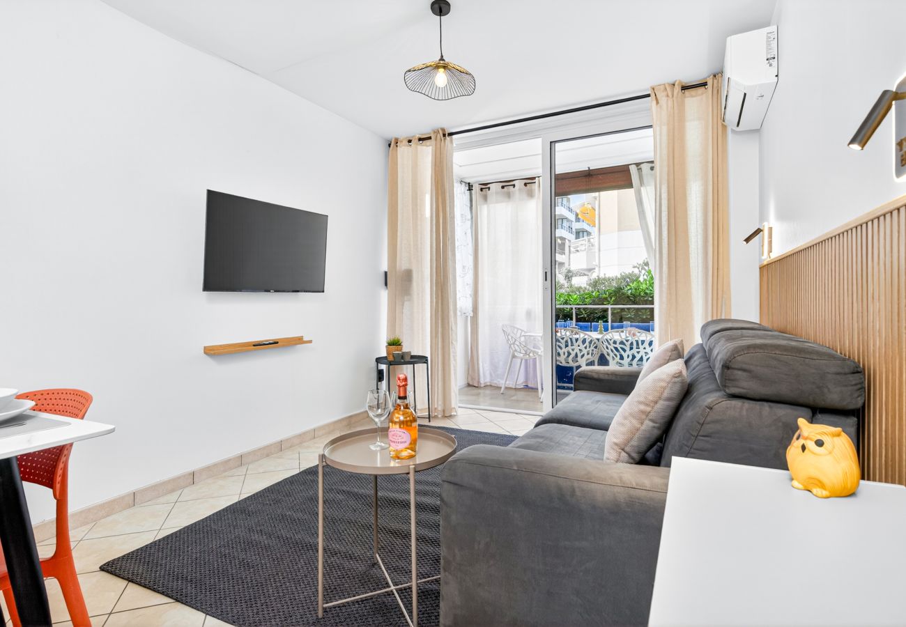 Appartement à Roquebrune-Cap-Martin - 131- montleon