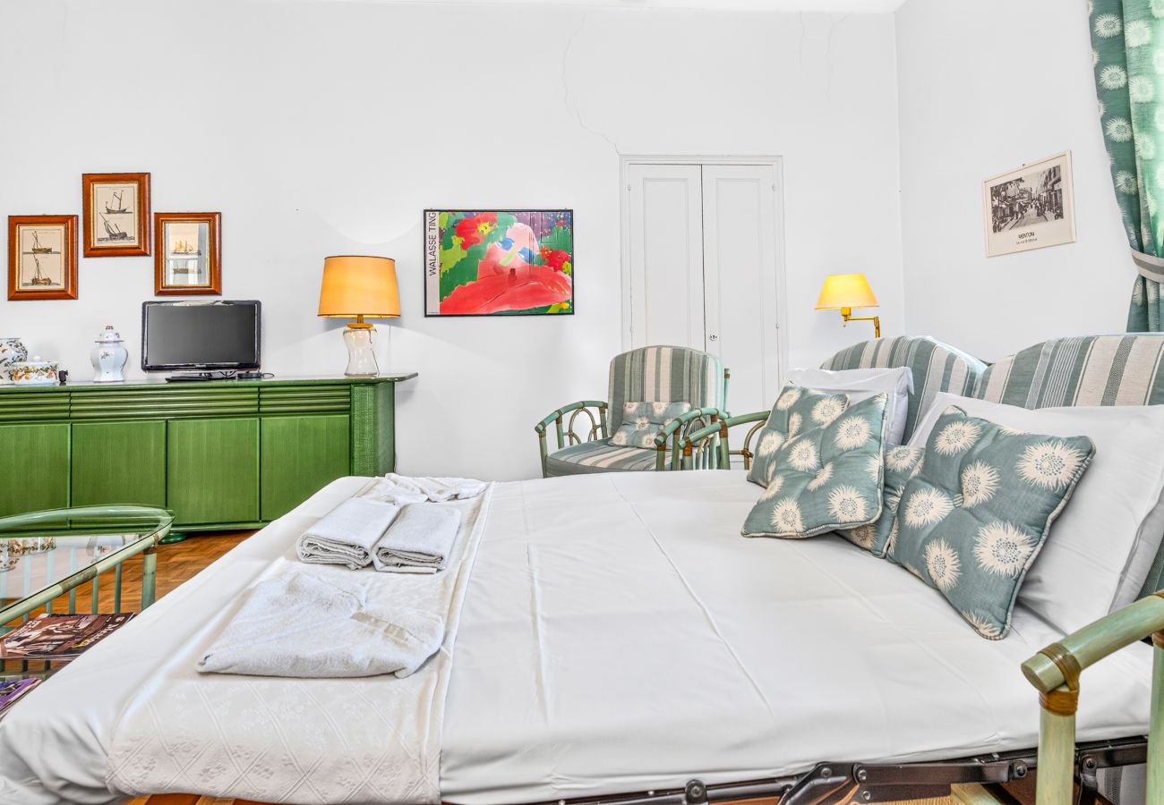 Appartement à Menton - 105 - Rue Saint Michel 2